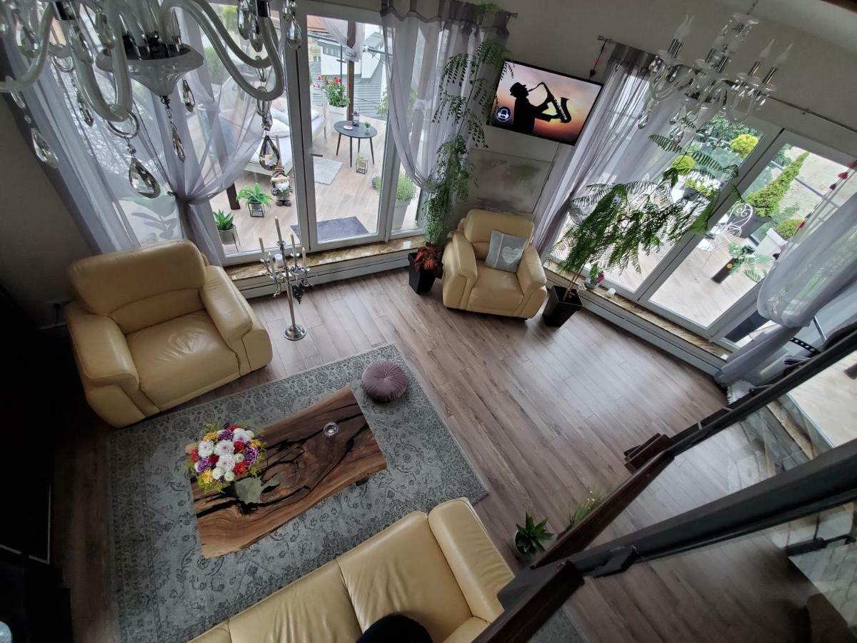 Apart-Terrace On Baker Street Lviv Exterior foto